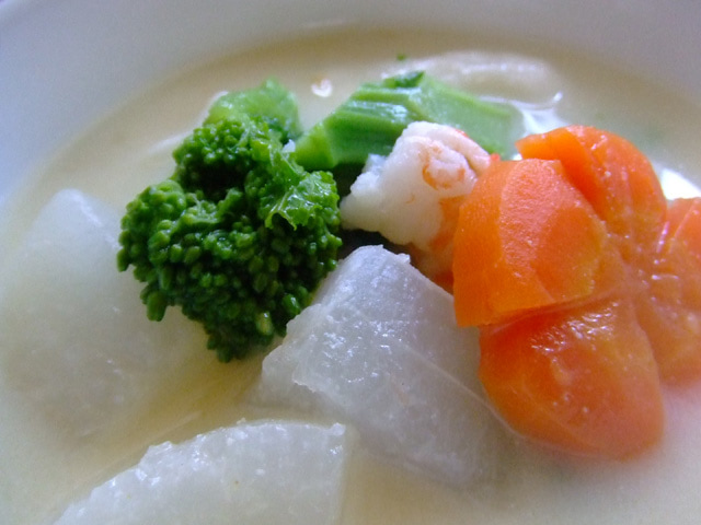 大根とニンジンの煮物