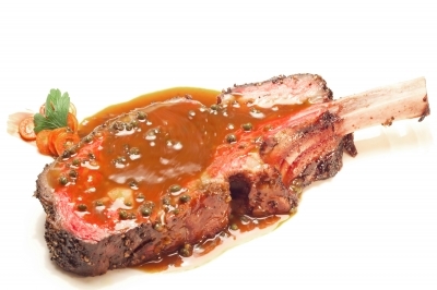 ラムの骨付き肉