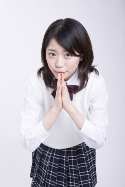 お願いする女子高生