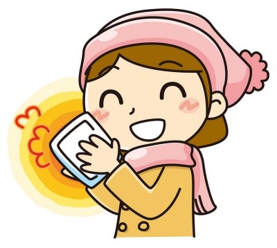 カイロを頬に当てている女性のイラスト